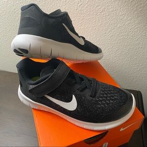 NIKE FREE RN 2017 (PSV) SIZE 11c